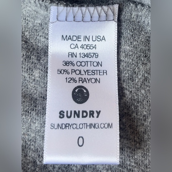 Sundry “Always Late” Graphic Pullover Sweatshirt Gray Long Sleeve – Size 0 (XS) - Picture 10 of 12